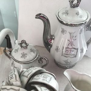 Selling tea pot set